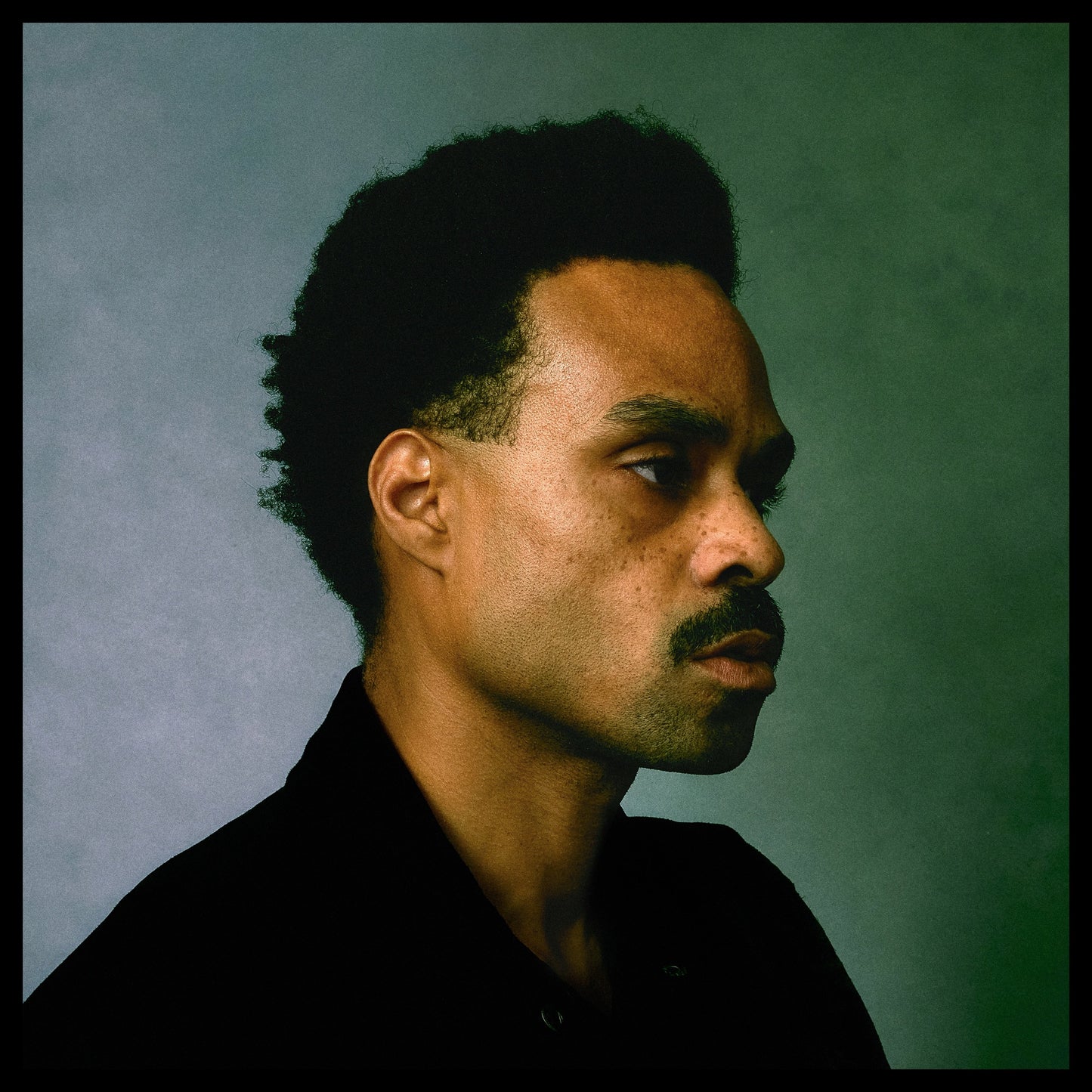 Bilal feat. Questlove, Common, Robert Glasper and Burniss Travis: Live at Glasshaus ( RECORD )