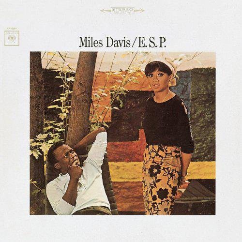 Miles Davis: E.S.P. ( RECORD )