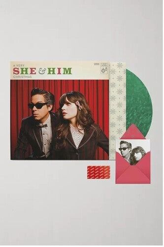 She & Him: A Very She & Him Christmas ( RECORD )